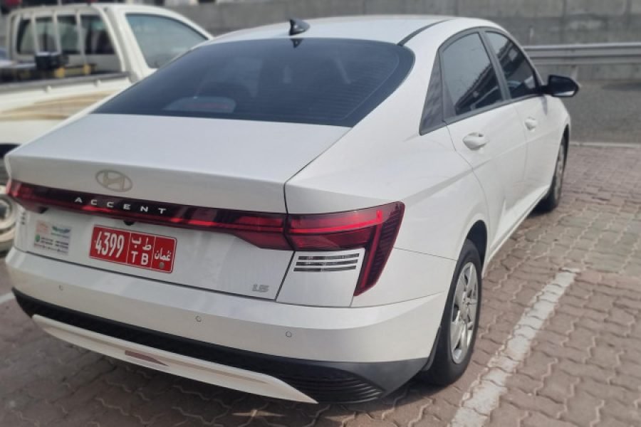 HYUNDAI ACCENT 2024
