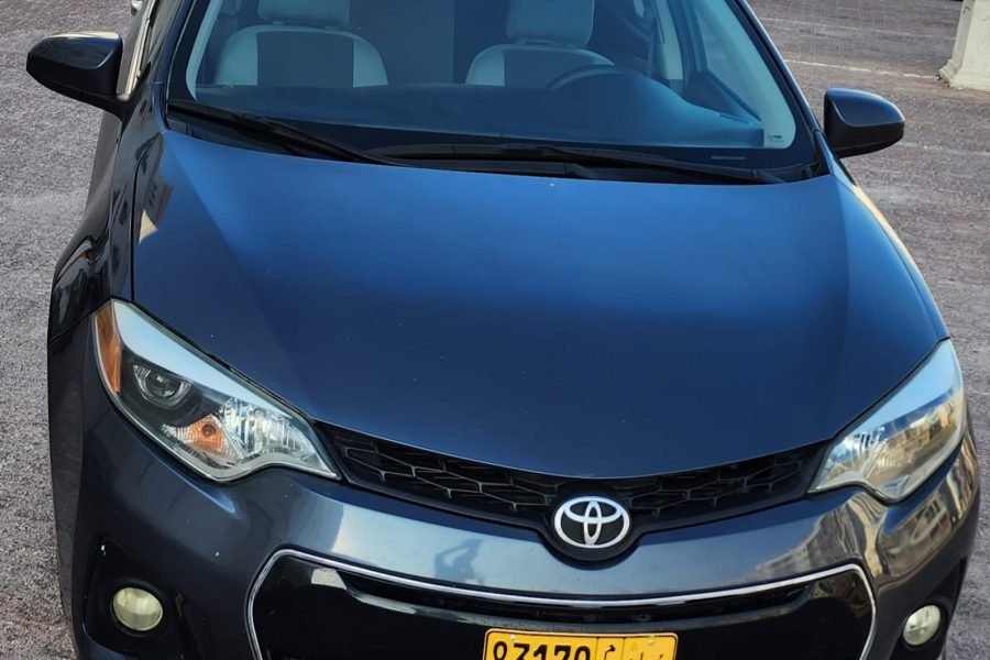 TOYOTA COROLLA 2016!