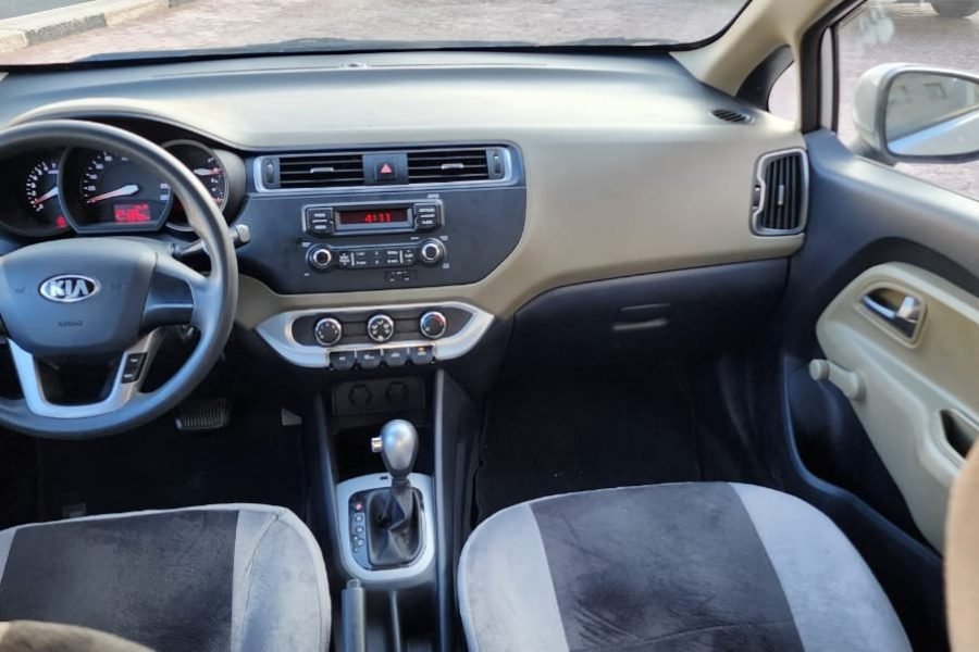 KIA RIO 2017