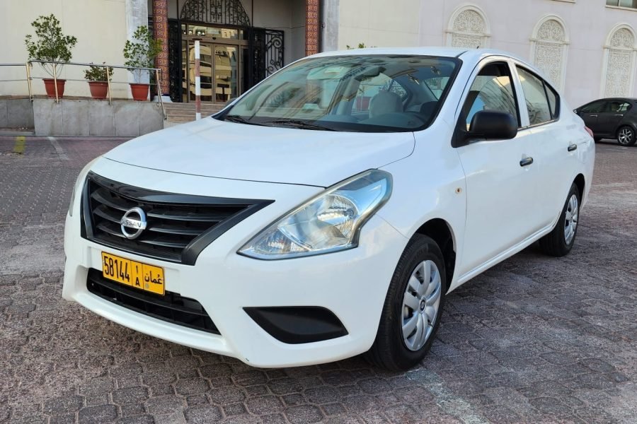 NISSAN SUNNY 2016!