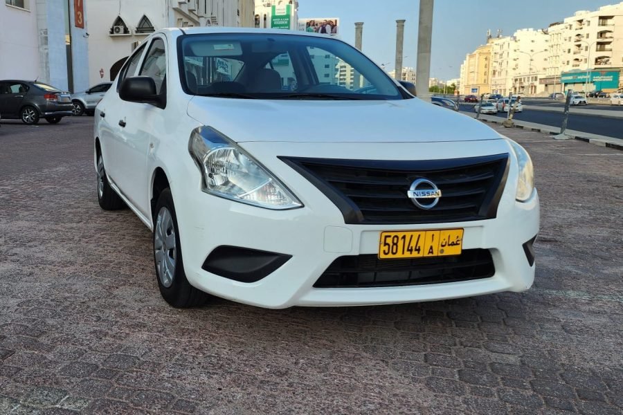 NISSAN SUNNY 2016!