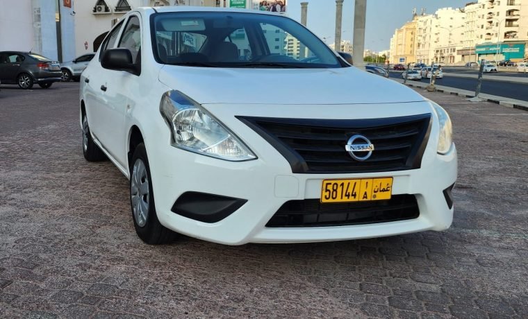 NISSAN SUNNY 2016!