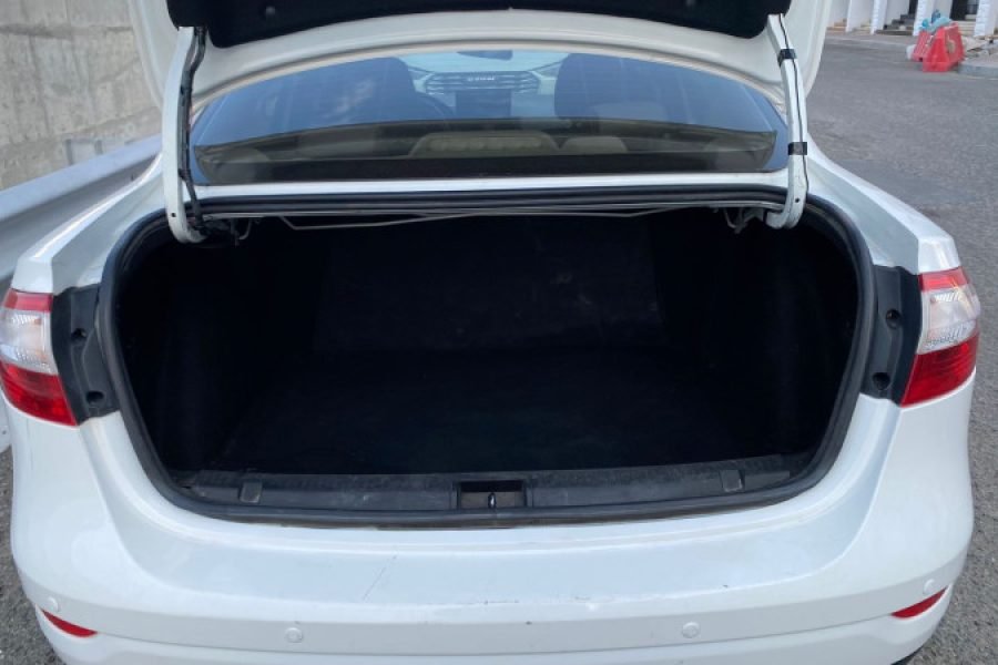 RENAULT FLUENCE 2015